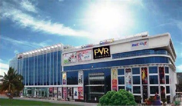 Shopping and entertainment near Purva Brookshire, Hennur Main Road